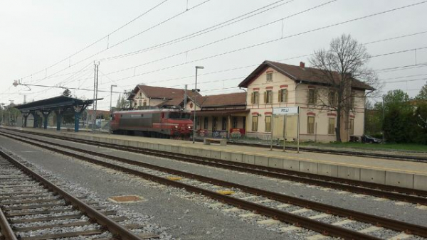 Prva testna vožnja električne lokomotive na odseku med Pragerskim in Ormožem